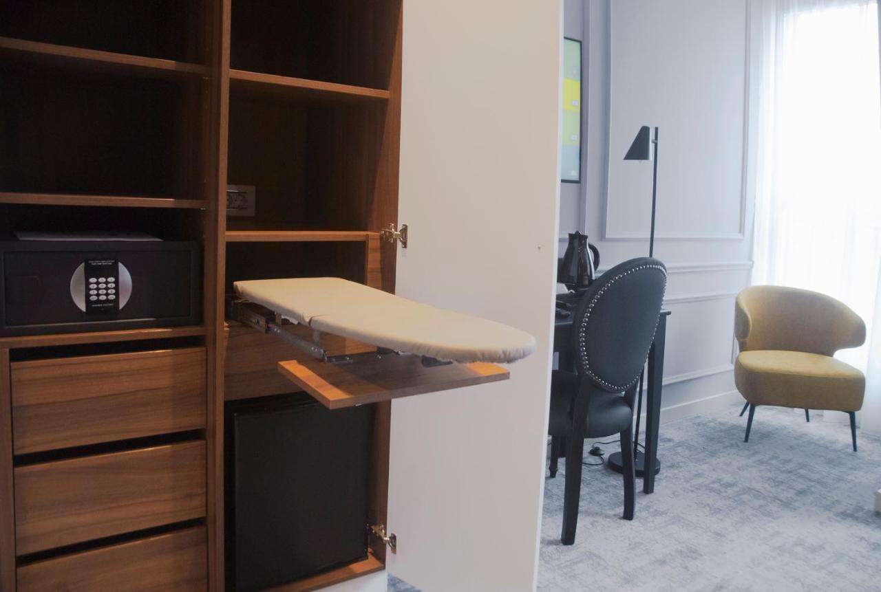 H41 Luxury Suites Beograd Bagian luar foto