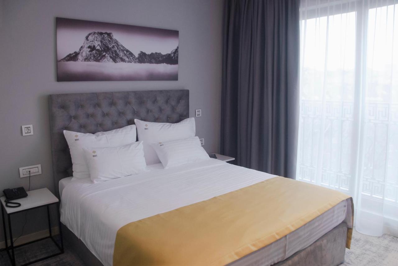 H41 Luxury Suites Beograd Bagian luar foto