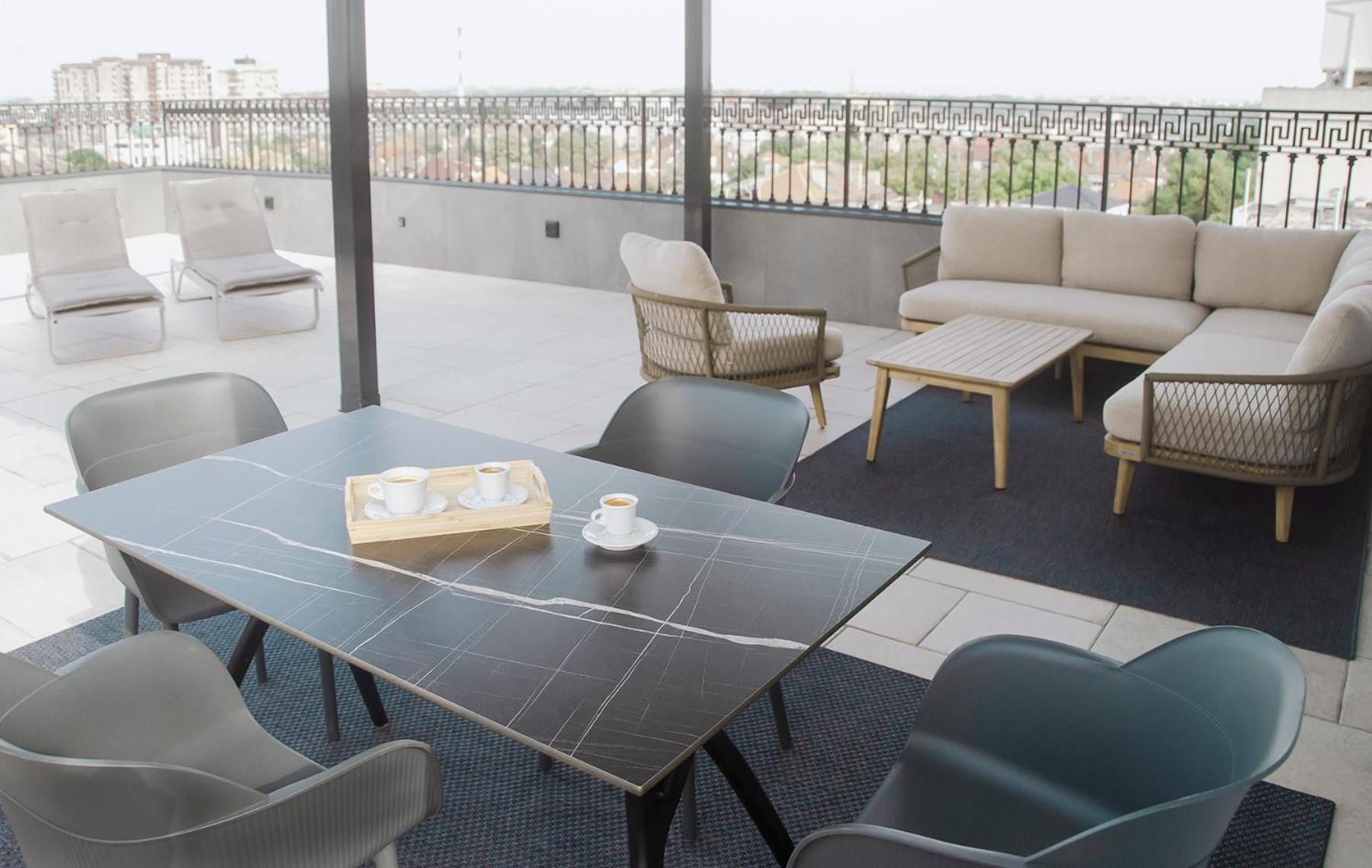 H41 Luxury Suites Beograd Bagian luar foto